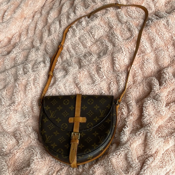 Louis Vuitton Chantilly Monogram Bag - 100% Authentic - Picture 4 of 13